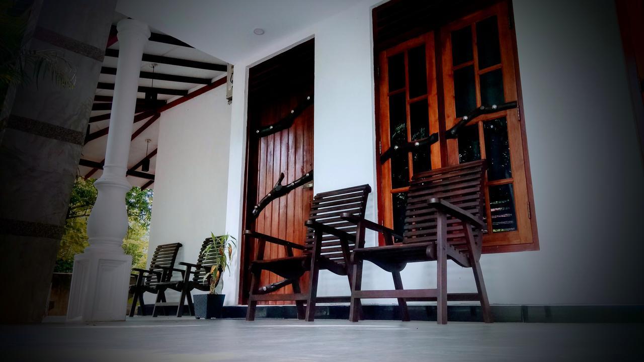 Induwara Safari Resort Udawalawe Zewnętrze zdjęcie