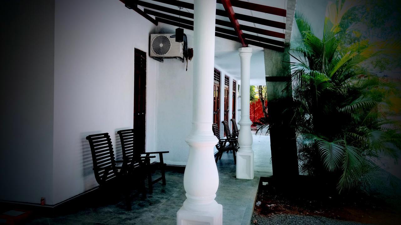 Induwara Safari Resort Udawalawe Zewnętrze zdjęcie