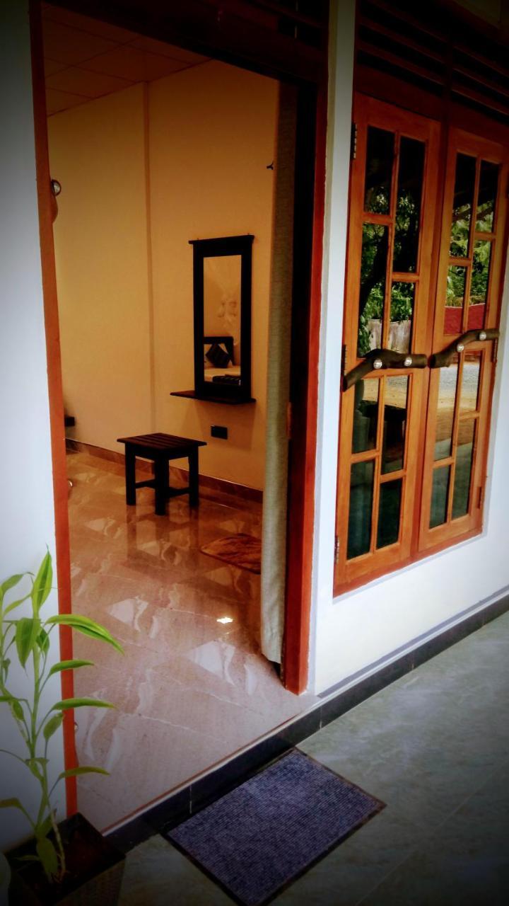 Induwara Safari Resort Udawalawe Zewnętrze zdjęcie